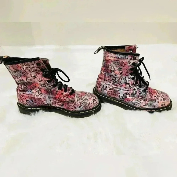 Rare Dr Martens Vintage 90's London Scene Allover Print - Picture 5 of 9